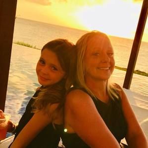 Meet your Posher, Cindy